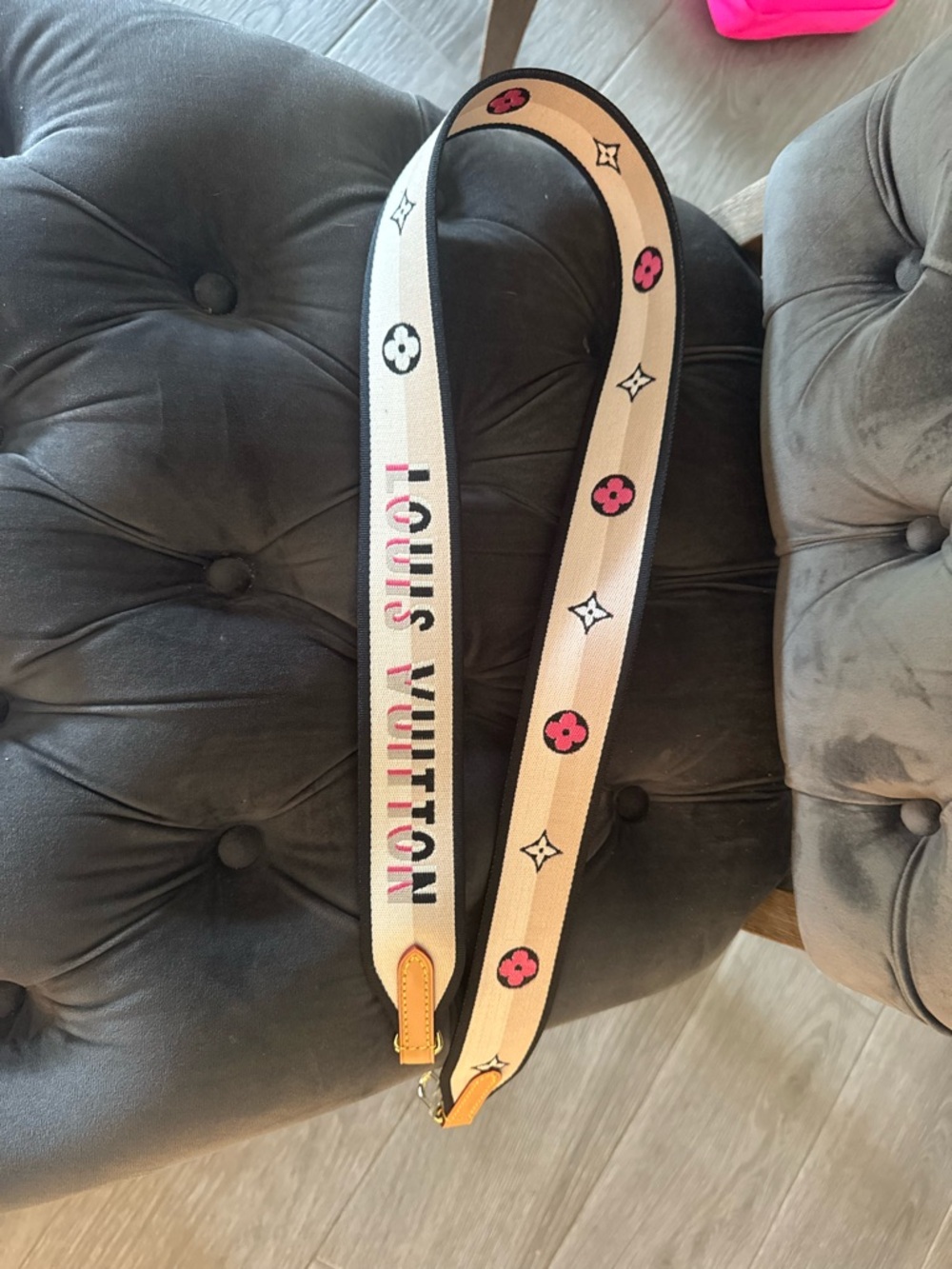 Louis Vuitton Pink and Black Monogram Canvas Shoulder Strap - Picture 4 of 4